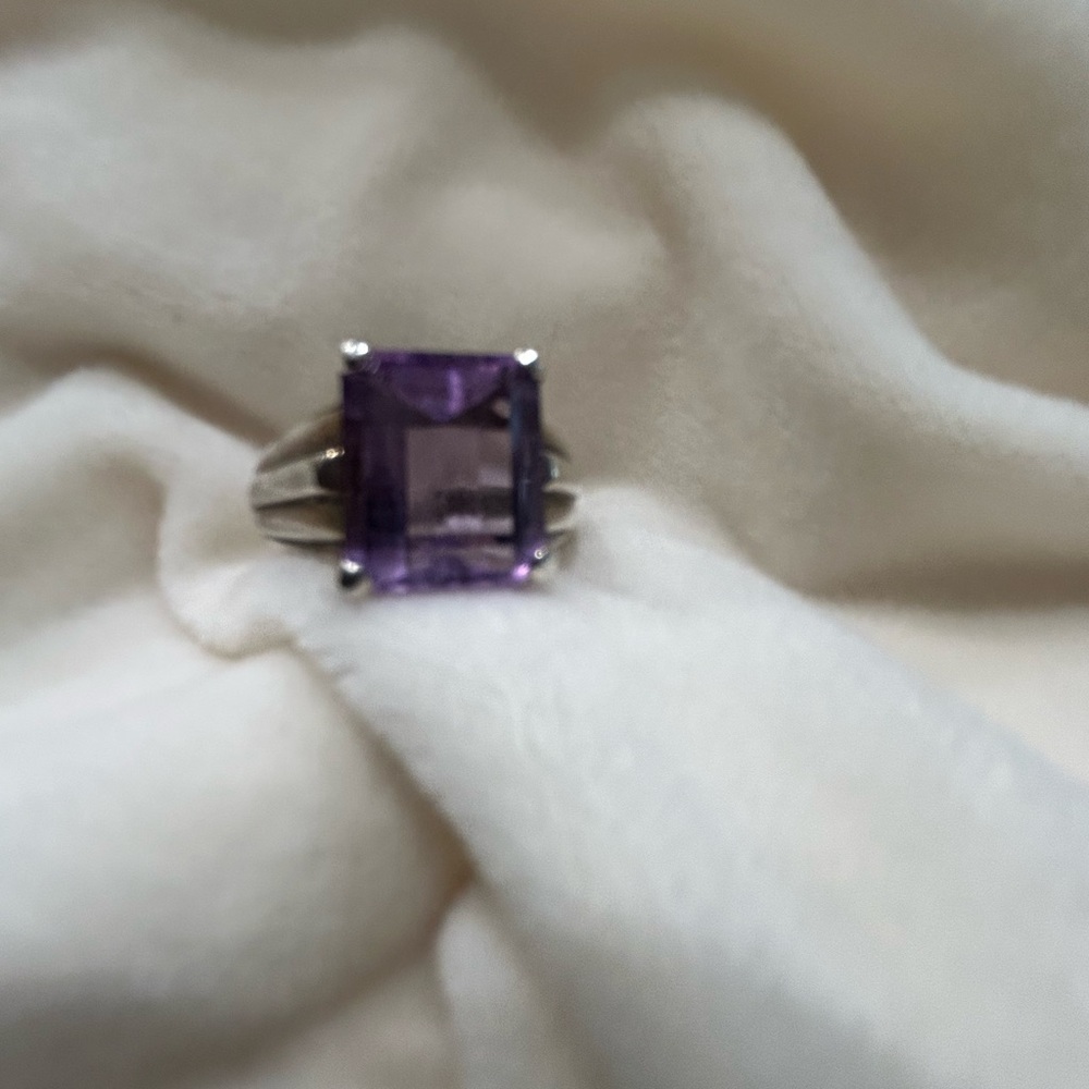 🔥🔥Vintage Large Emerald Cut Amethyst Sterling Silver Ring (marked)